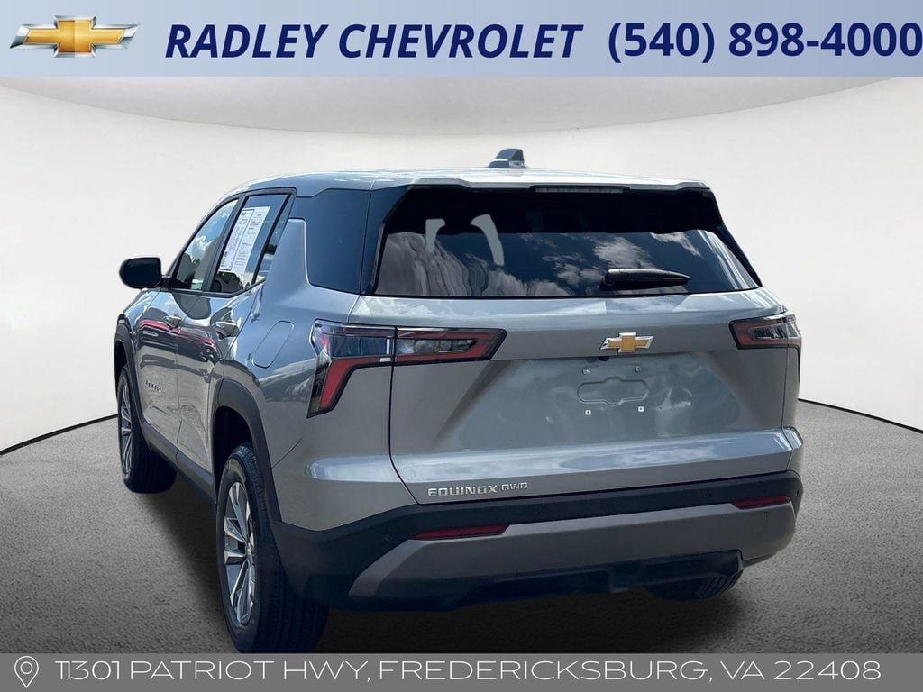 Certified 2026 Chevrolet Equinox LT AWD/4WD image 17