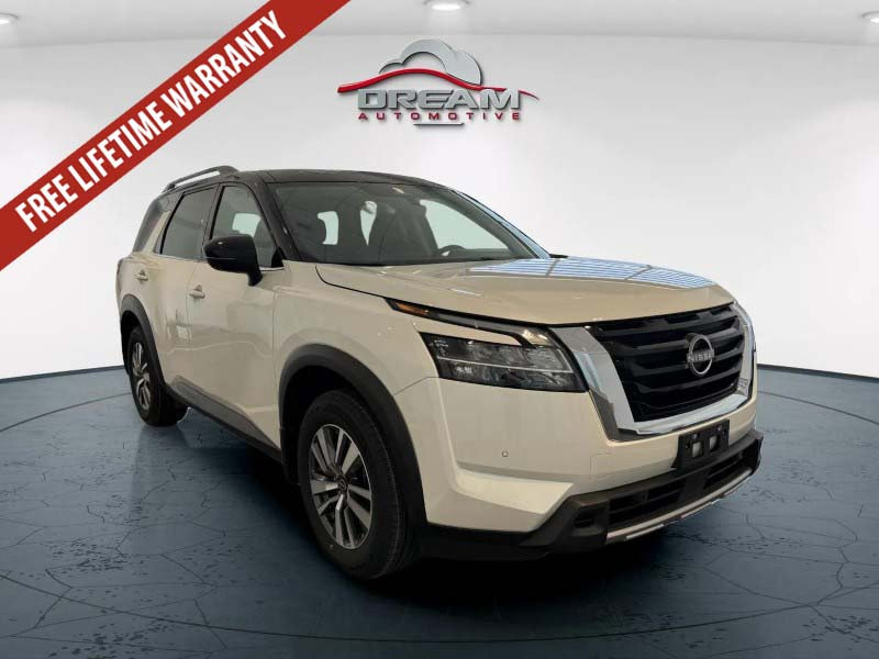 Used 2024 Nissan Pathfinder SL AWD/4WD image 1