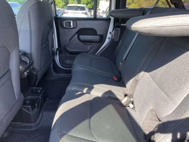 Used 2024 Jeep Wrangler Unlimited Sport AWD/4WD image 9