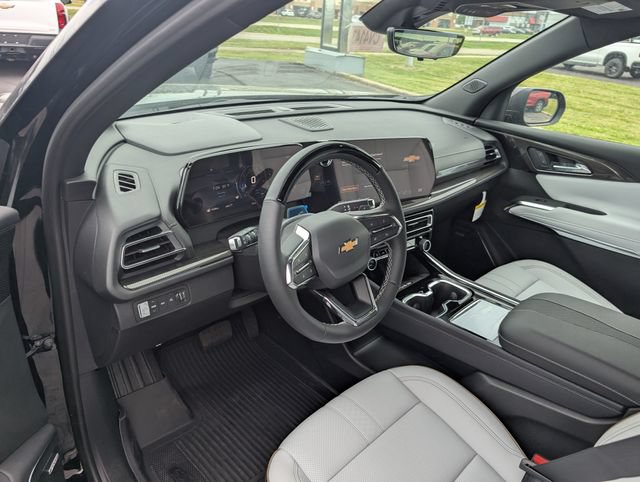 New 2026 Chevrolet Traverse High Country w/ LPO, Floor Liner Package AWD/4WD image 12