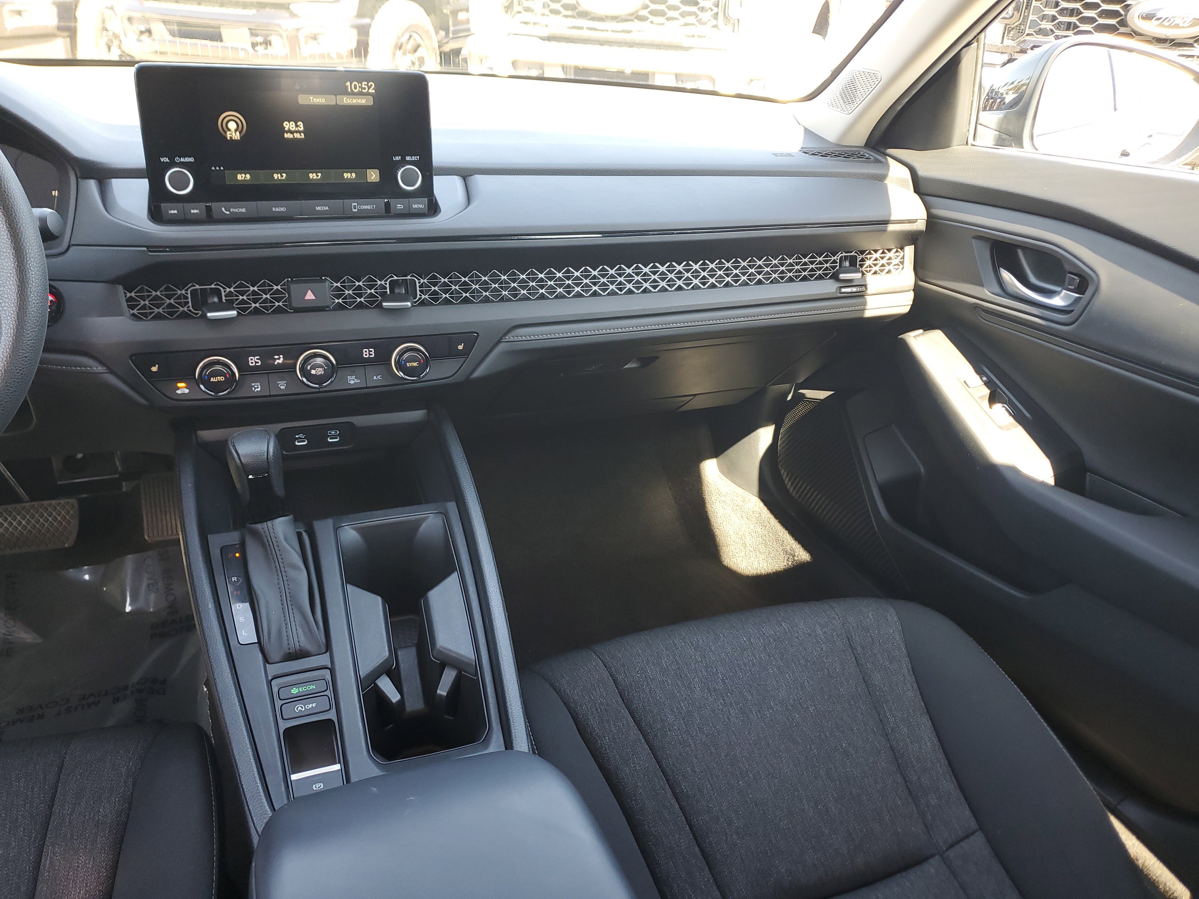 Used 2025 Honda Accord SE image 16