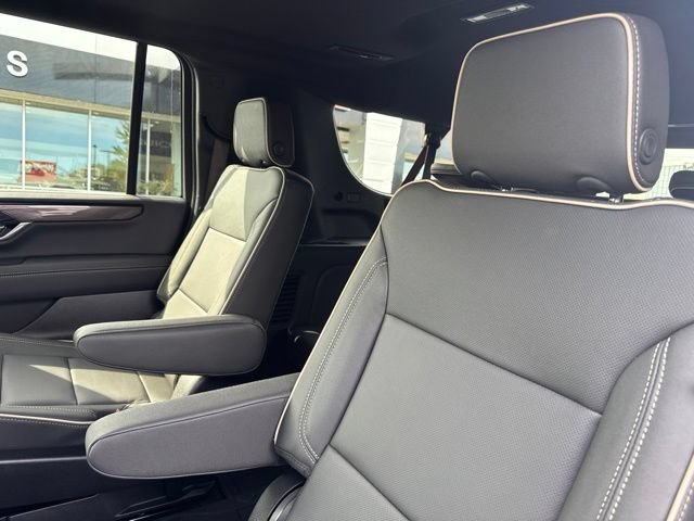 New 2026 GMC Yukon XL Elevation w/ Elevation Premium Package AWD/4WD image 17