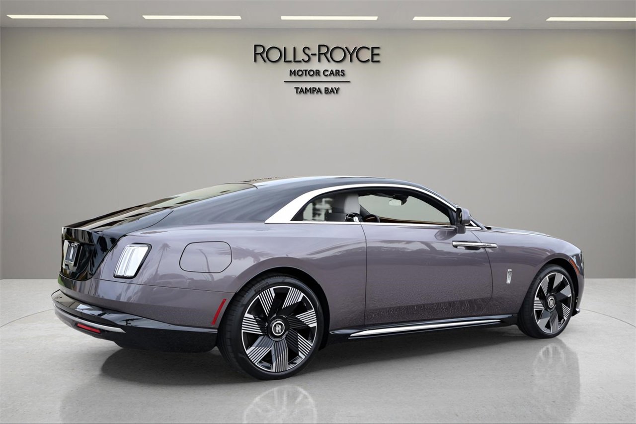 New 2026 Rolls-Royce Spectre image 6