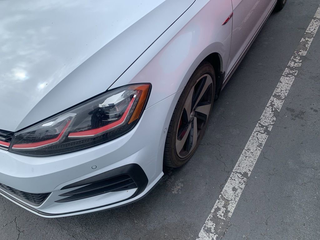 Used 2018 Volkswagen GTI Autobahn FWD image 2