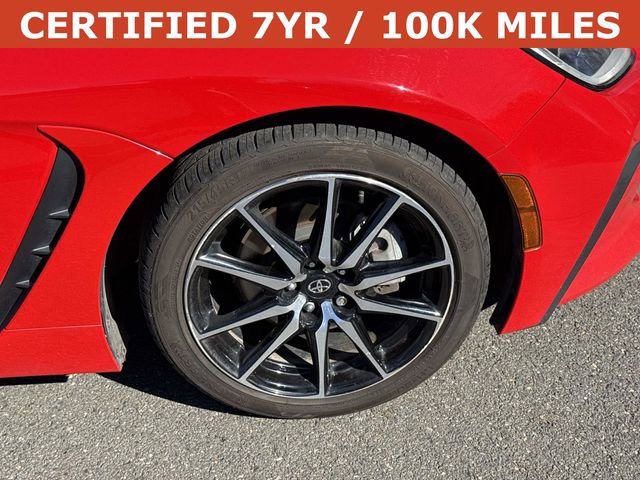 Used 2022 Toyota GR86 w/ ALL Weather Mat Package (TMS) image 7