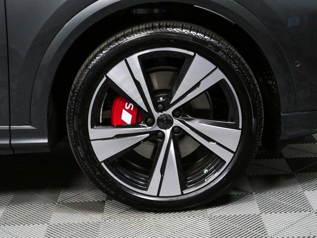 New 2026 Audi SQ5 Premium Plus image 38