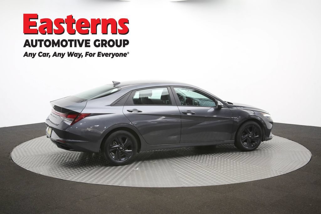 Used 2021 Hyundai Elantra SEL FWD image 42