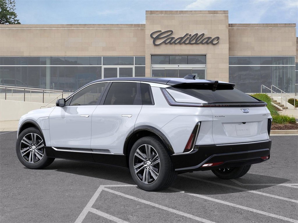 New 2026 Cadillac Lyriq Luxury image 3