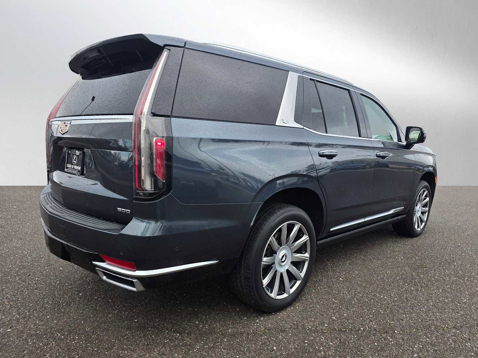 Used 2021 Cadillac Escalade Premium Luxury Platinum image 3