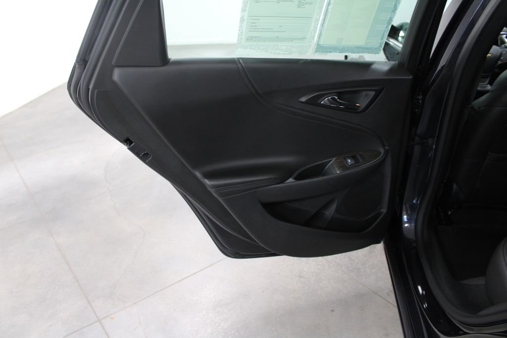 Used 2023 Chevrolet Malibu LT image 27
