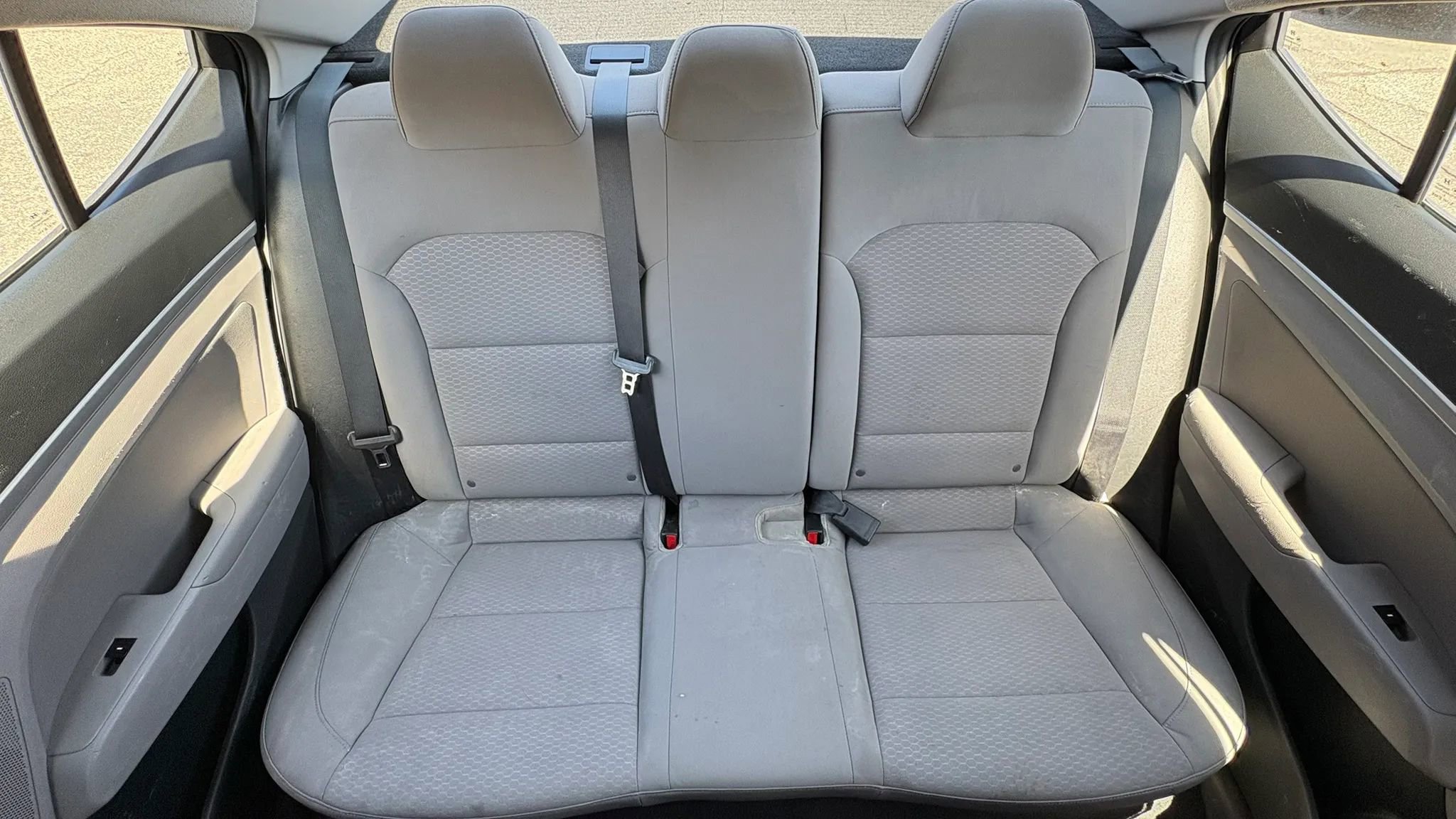 Used 2020 Hyundai Elantra SEL FWD image 30