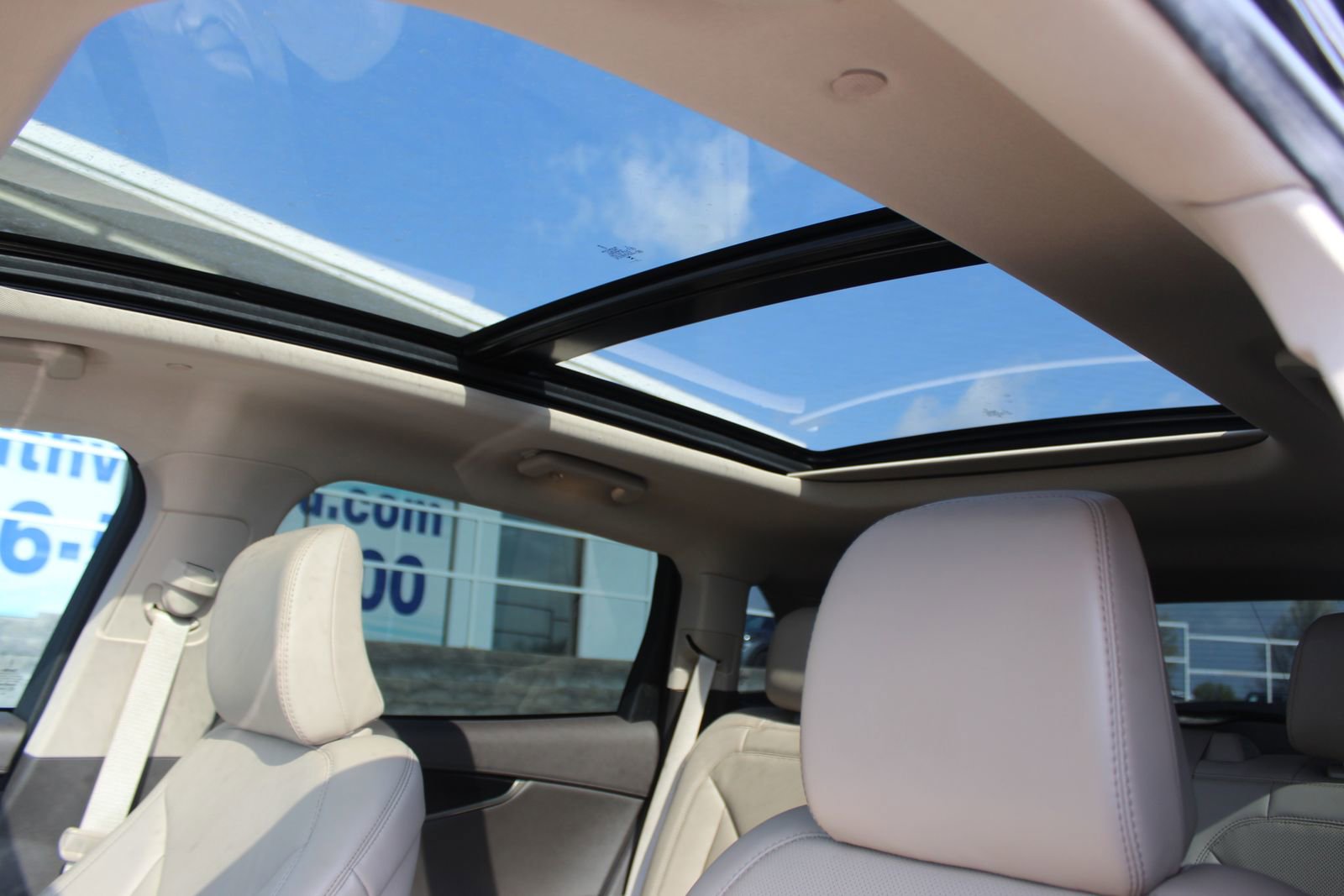 Used 2023 Lincoln Nautilus Reserve w/ Monochromatic Package AWD/4WD image 23