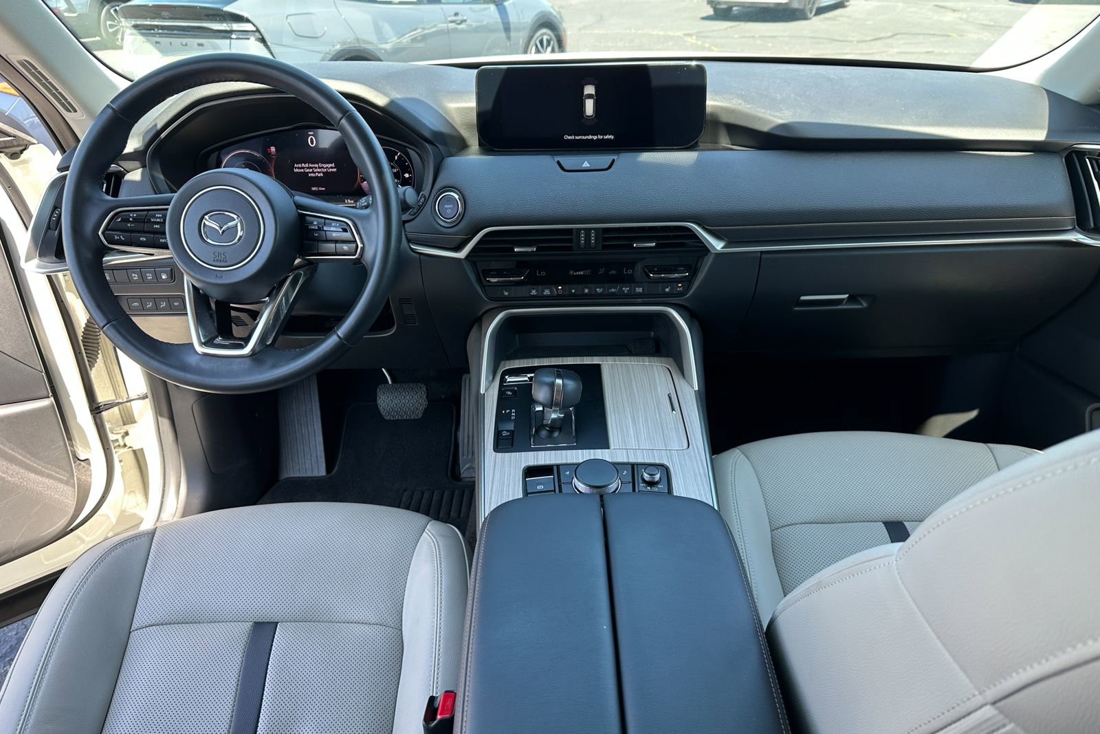 Used 2024 MAZDA CX-90 Plug-In Hybrid w/ Premium Pkg AWD/4WD image 10