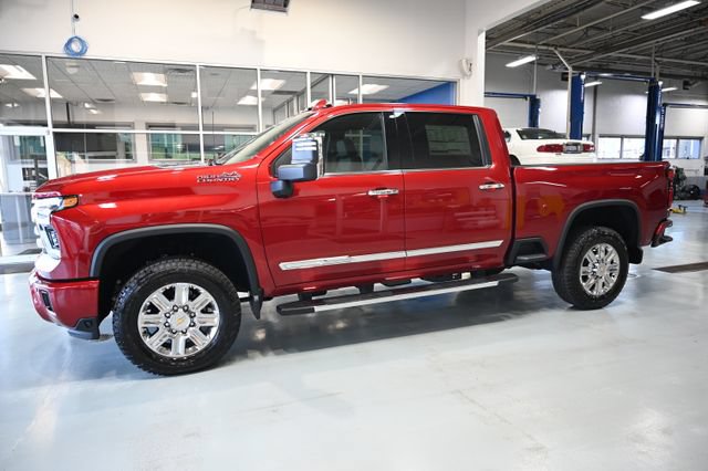 New 2026 Chevrolet Silverado 2500 High Country w/ High Country Premium Package AWD/4WD image 10