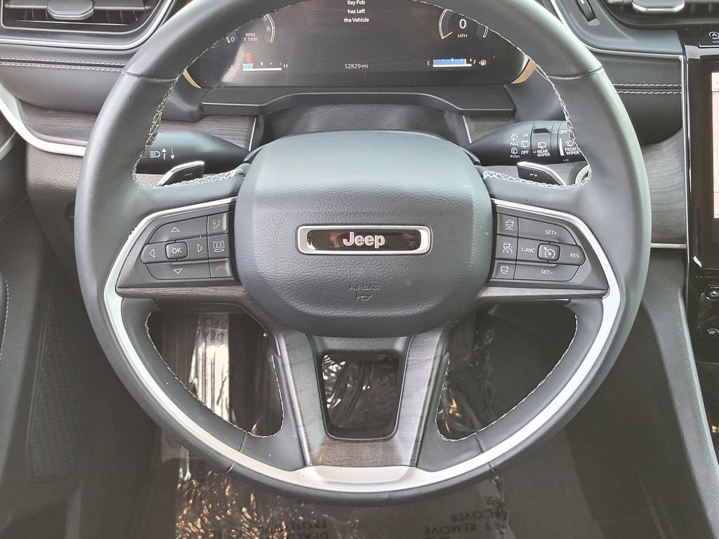 Used 2023 Jeep Grand Cherokee Limited w/ Trailer Tow Prep Group (B) image 10