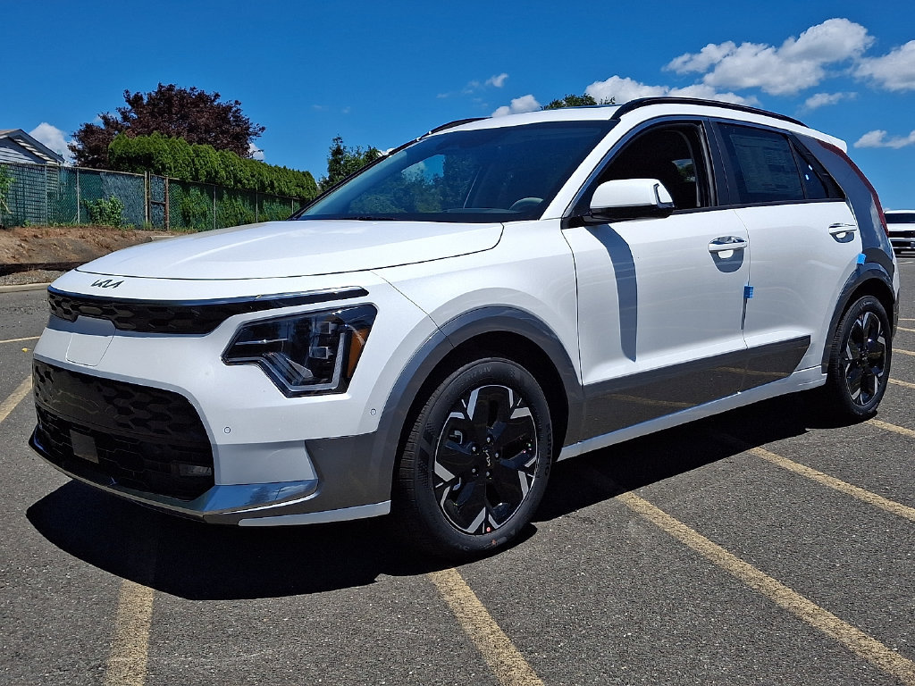 New 2026 Kia Niro Wave w/ Wave Preserve Package FWD image 2