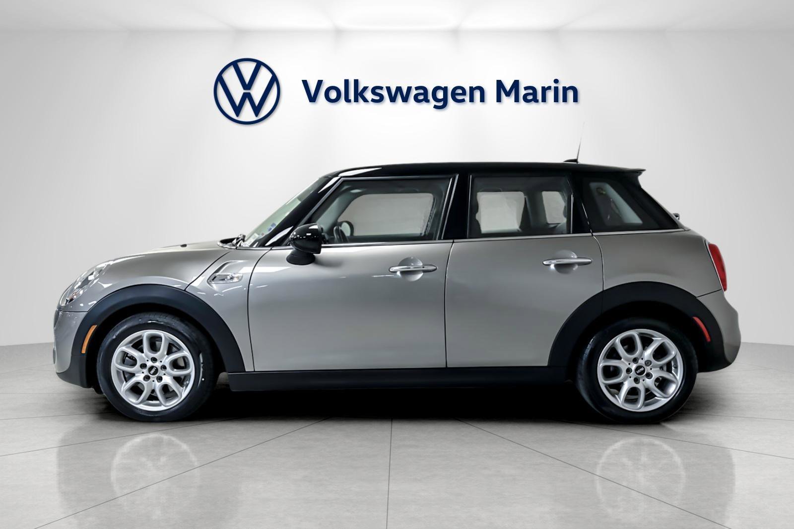 Used 2017 MINI Cooper S image 2