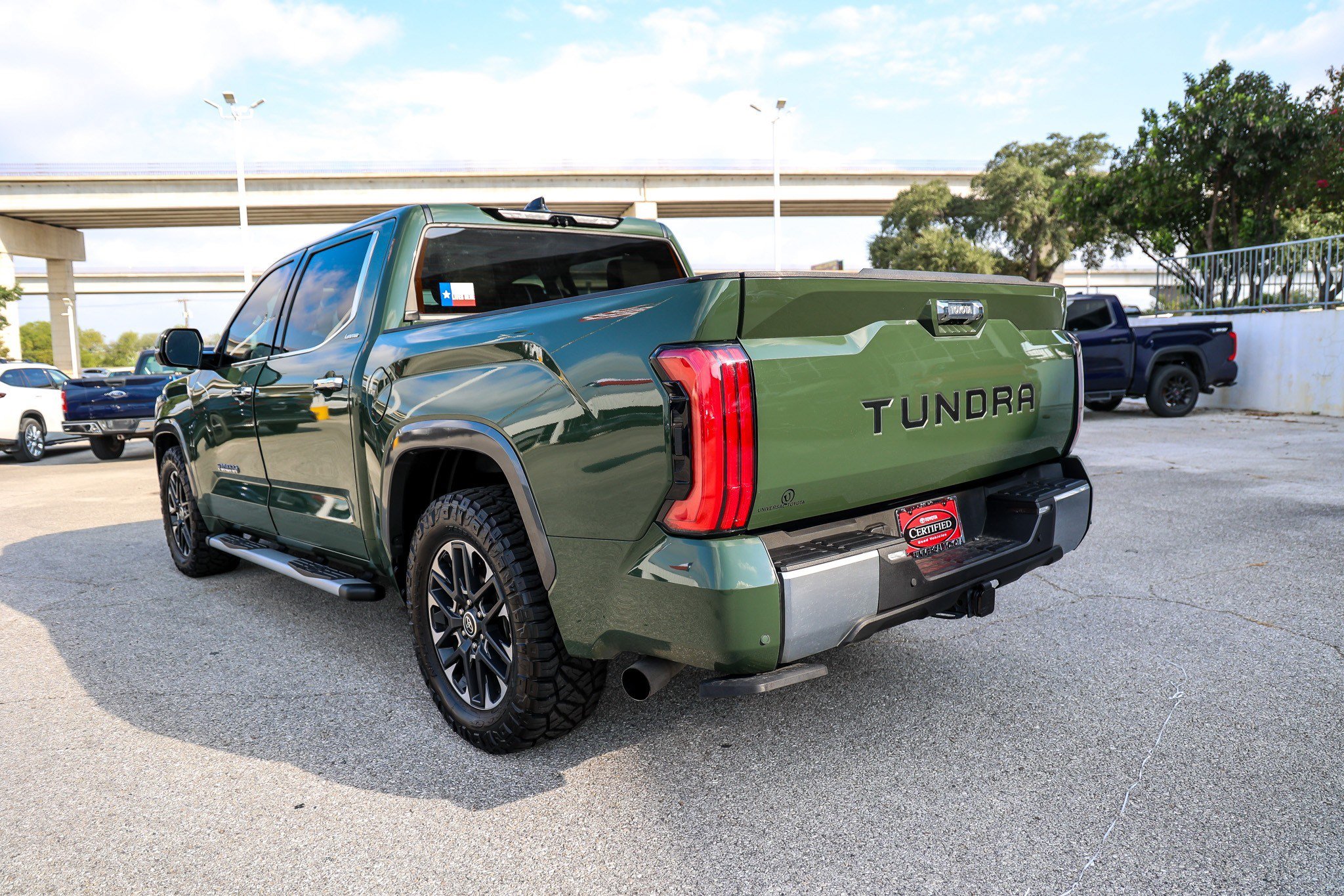 Used 2023 Toyota Tundra Limited RWD image 9