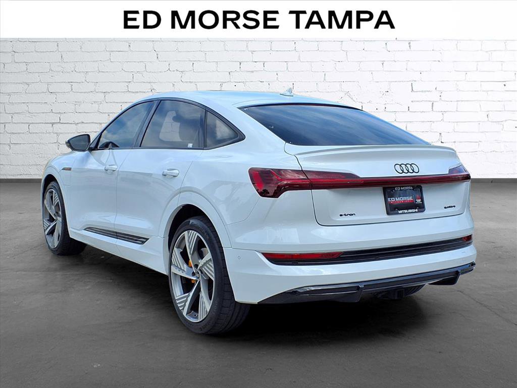 Used 2022 Audi e-tron Prestige w/ Prestige Package AWD/4WD image 3