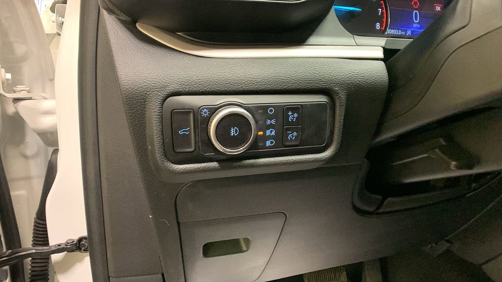 Used 2023 Ford Explorer XLT w/ Equipment Group 202A image 33