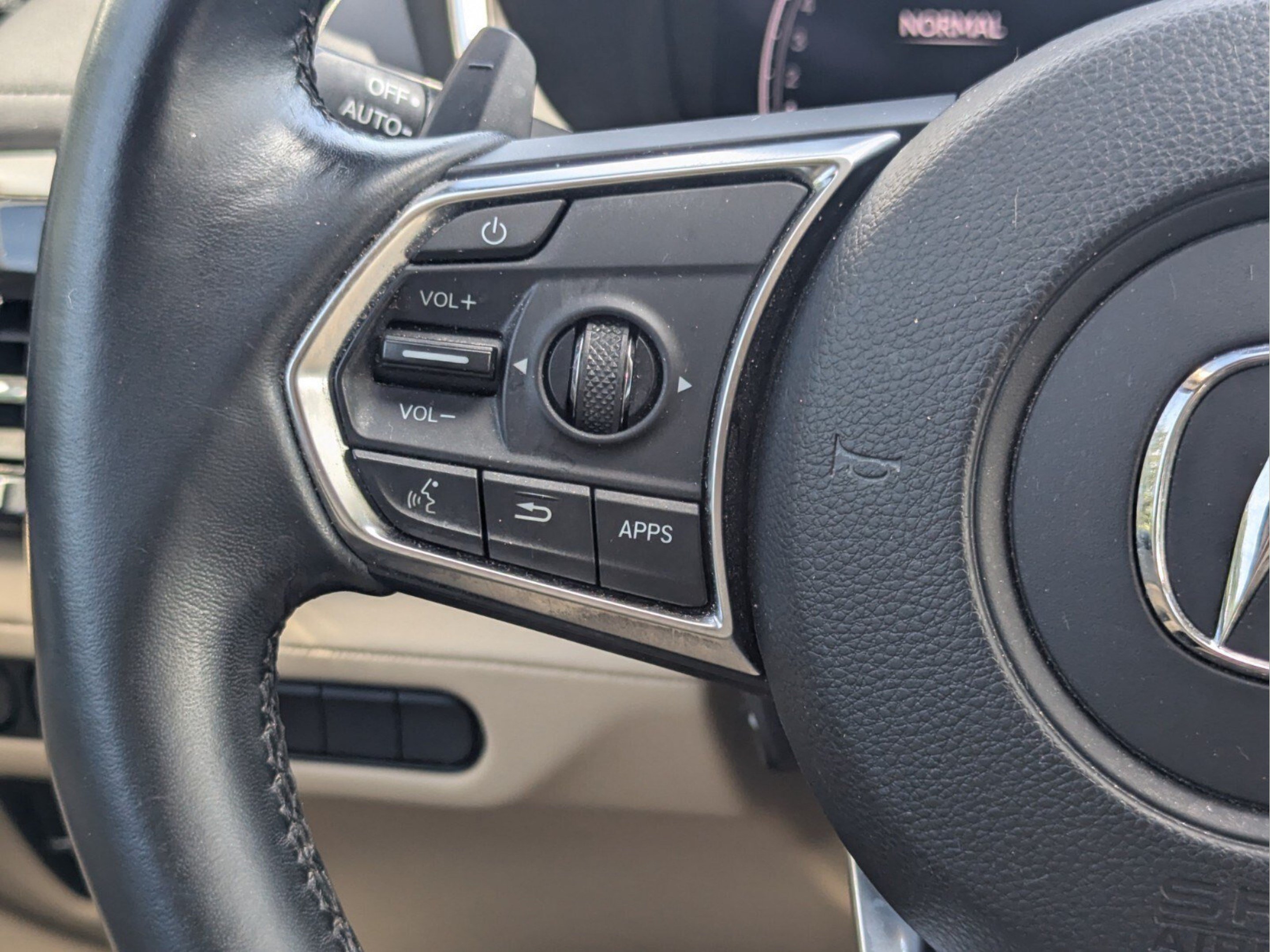 Used 2022 Acura MDX w/ Technology Package FWD image 18