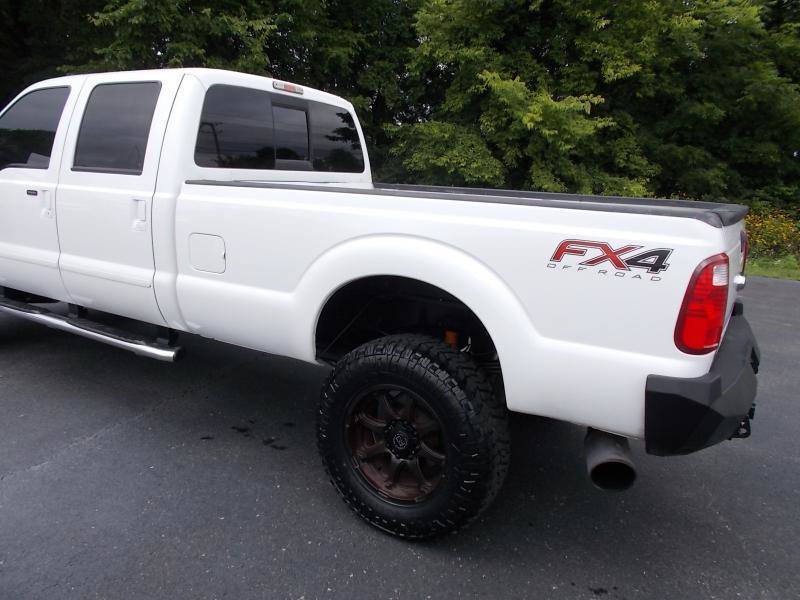 Used 2014 Ford F350 Lariat w/ Lariat Ultimate Package AWD/4WD image 5