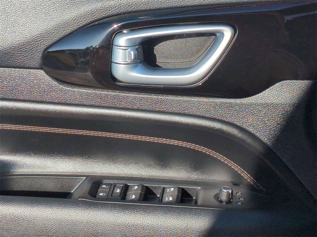 Used 2022 Jeep Compass Limited image 22