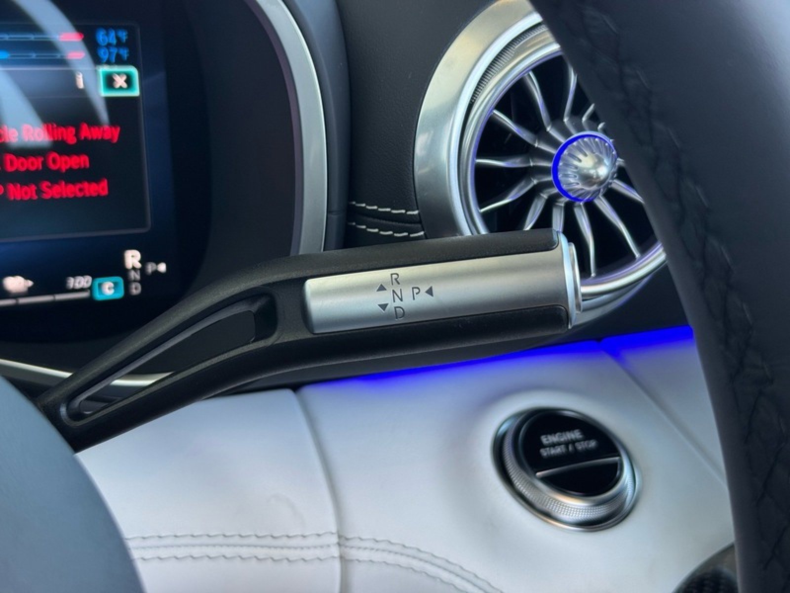 New 2025 Mercedes-Benz SL 63 AMG S e Performance 4MATIC image 26