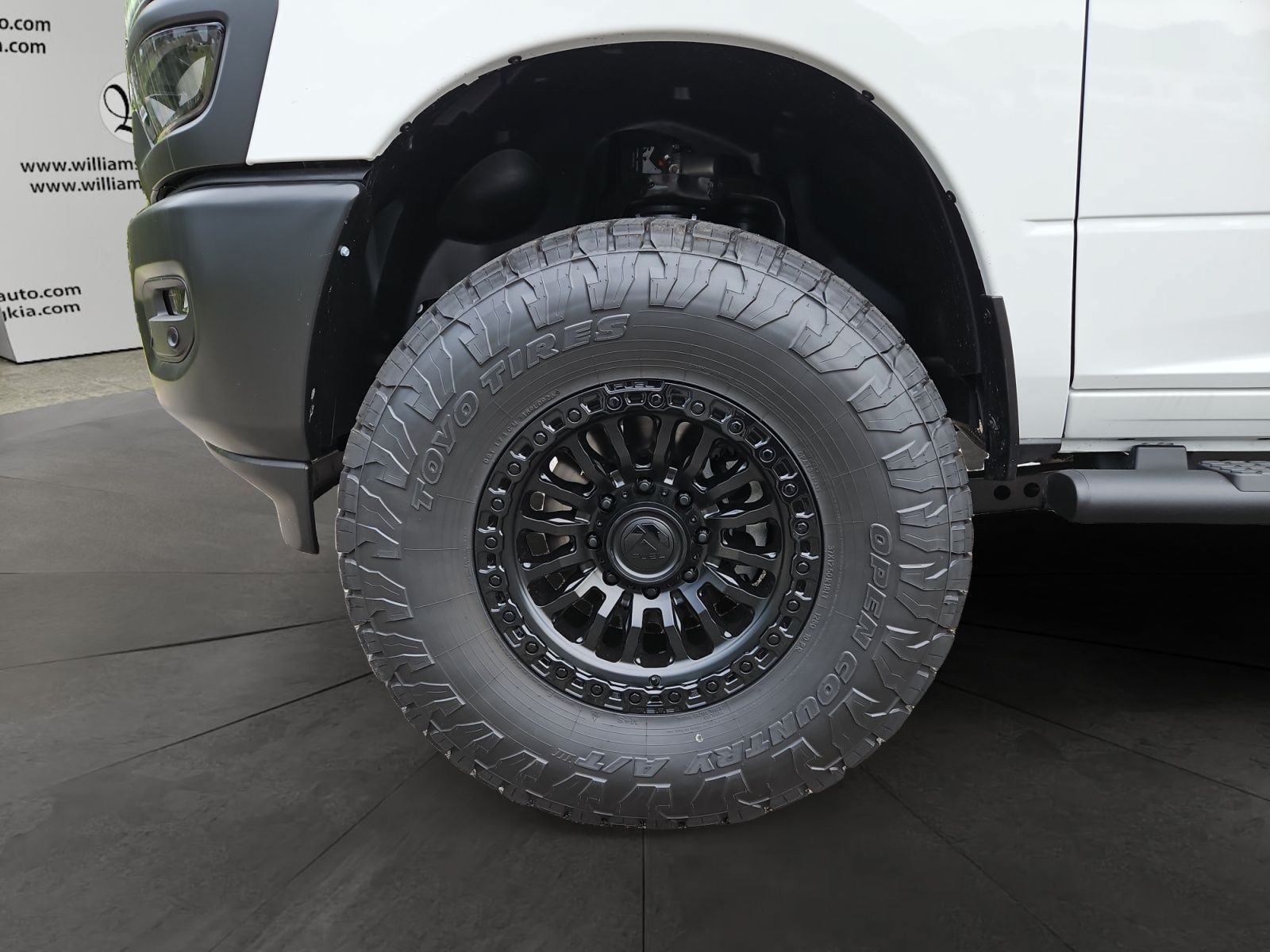New 2026 RAM 2500 Tradesman AWD/4WD image 14