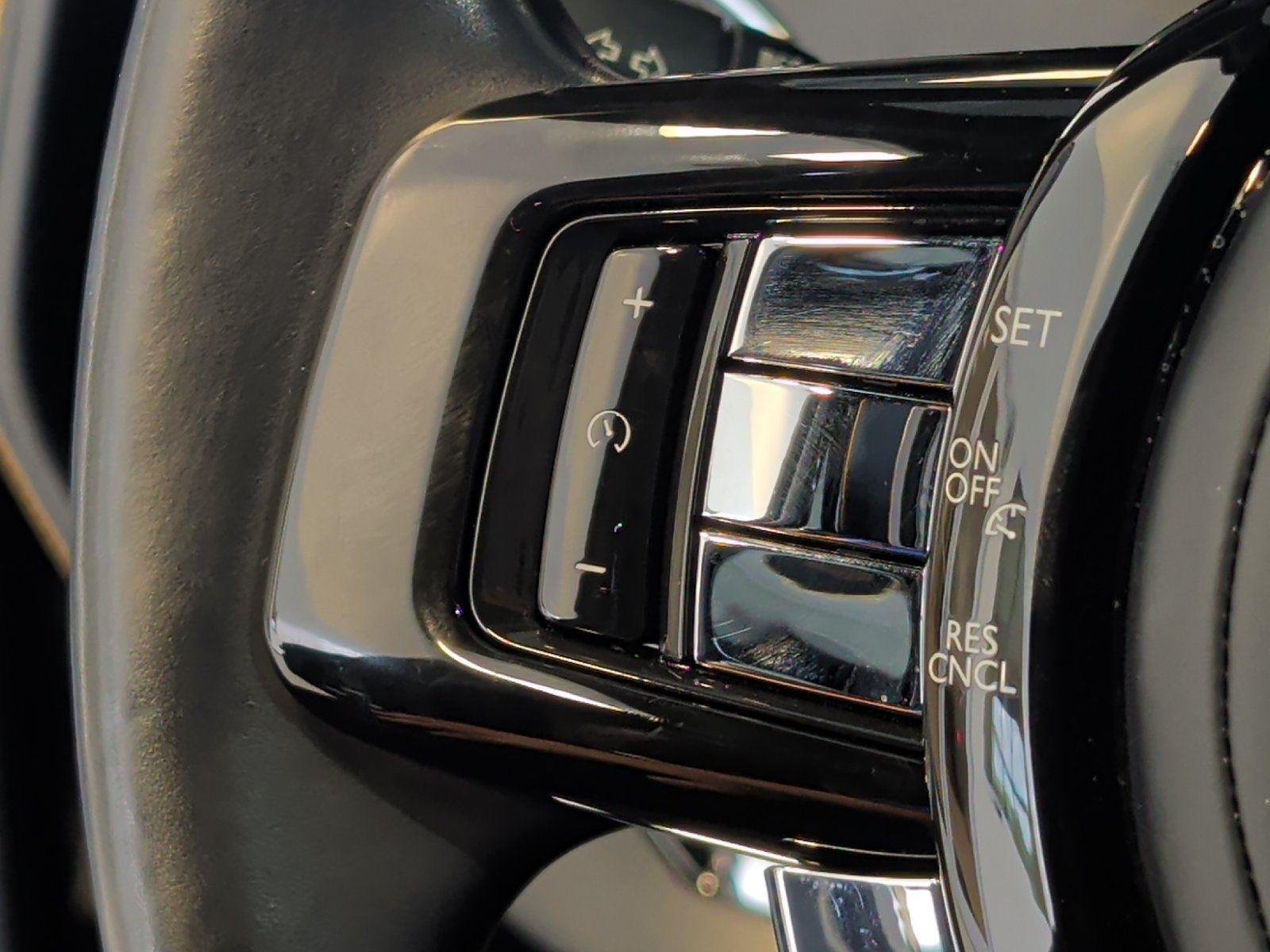 Used 2021 Rolls-Royce Cullinan AWD/4WD image 19