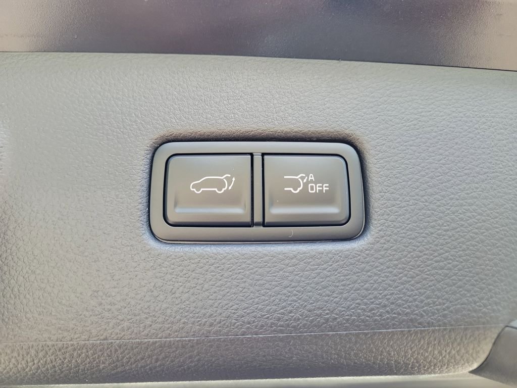 New 2026 Kia Carnival EX FWD image 15