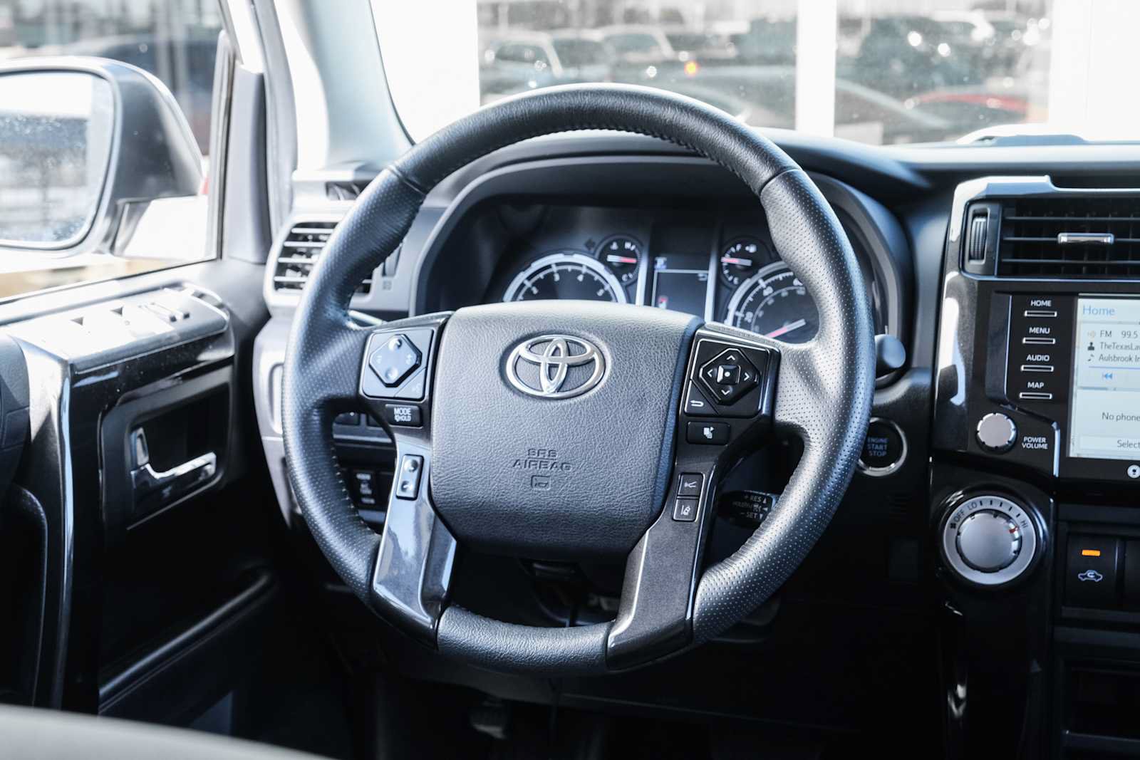 Used 2020 Toyota 4Runner Venture w/ Moonroof Package AWD/4WD image 21