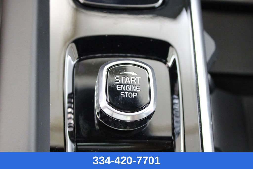 New 2026 Volvo XC60 B5 Plus w/ Protection Package Premier image 10