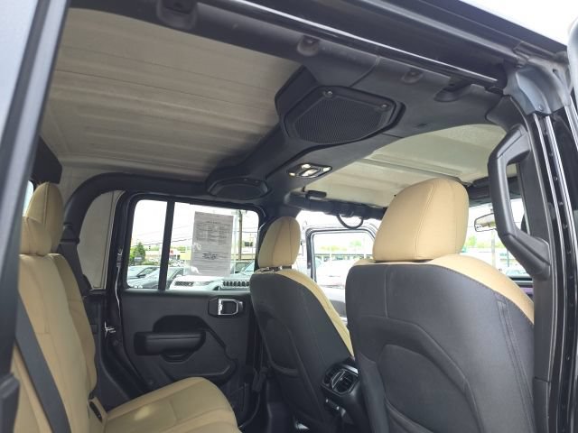 Used 2021 Jeep Gladiator Sport AWD/4WD image 44