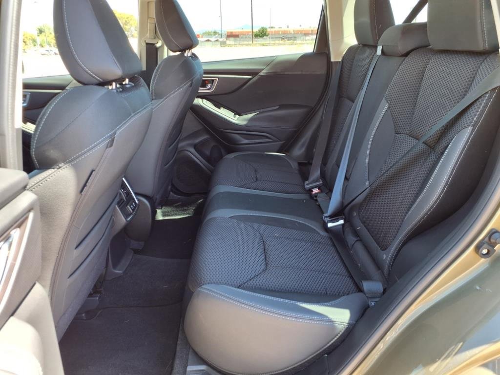 Used 2023 Subaru Forester Premium w/ Popular Package #2 image 14