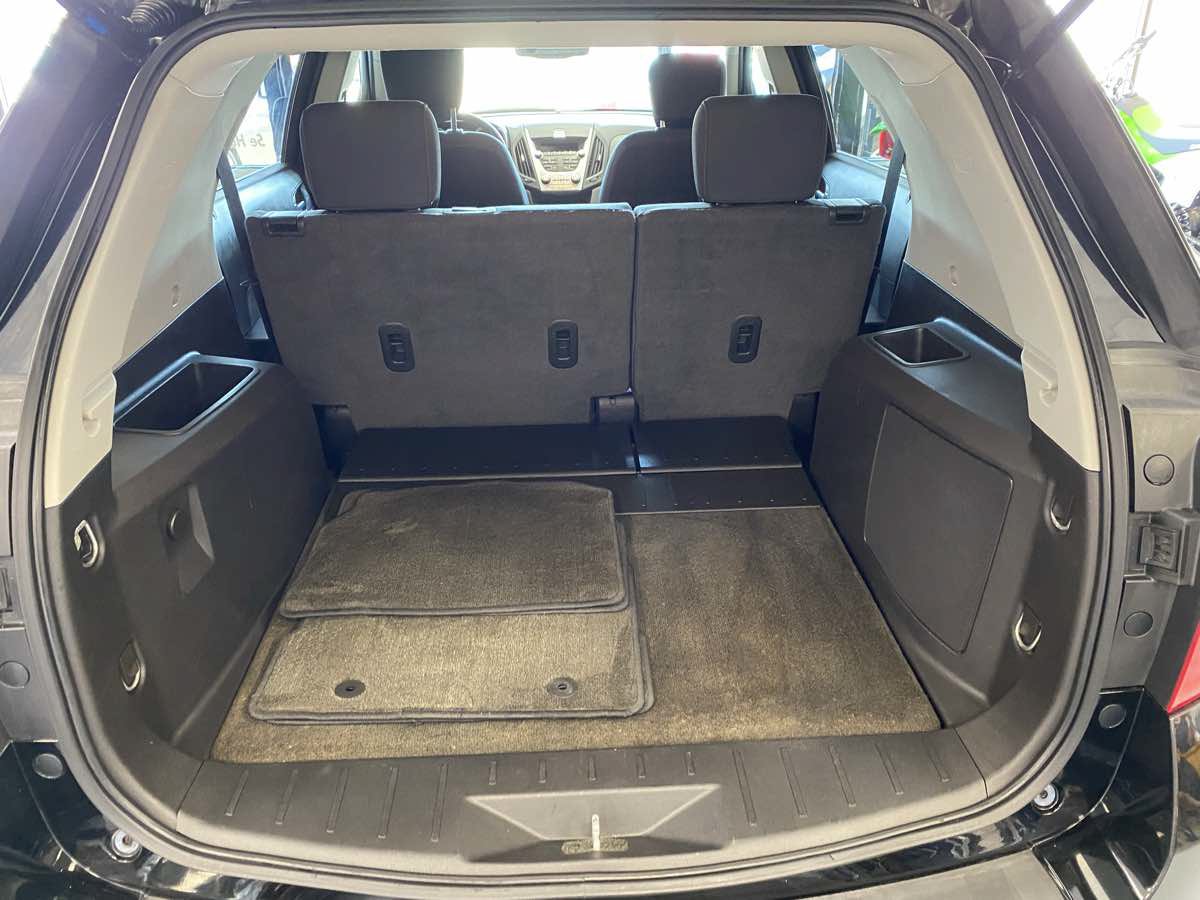 Used 2011 Chevrolet Equinox LT FWD image 23