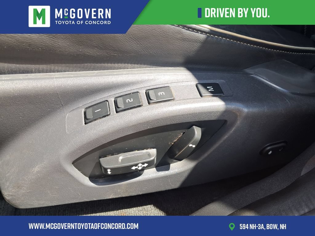 Used 2015 Volvo XC60 T6 R-Design Platinum AWD/4WD image 12