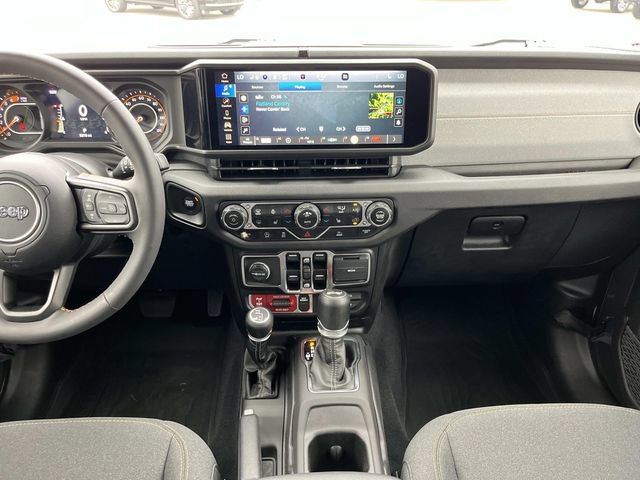 Used 2024 Jeep Wrangler Unlimited Sport AWD/4WD image 16