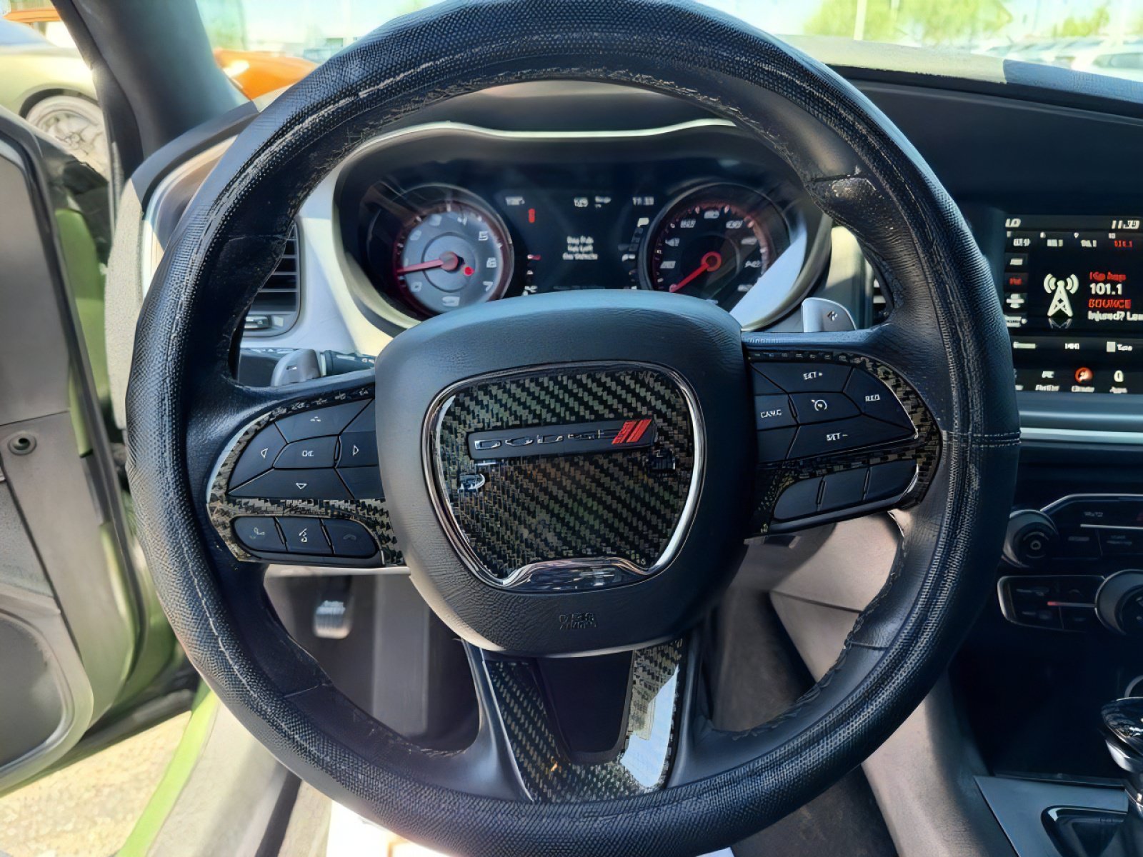 Used 2022 Dodge Charger R/T w/ Blacktop Package RWD image 17