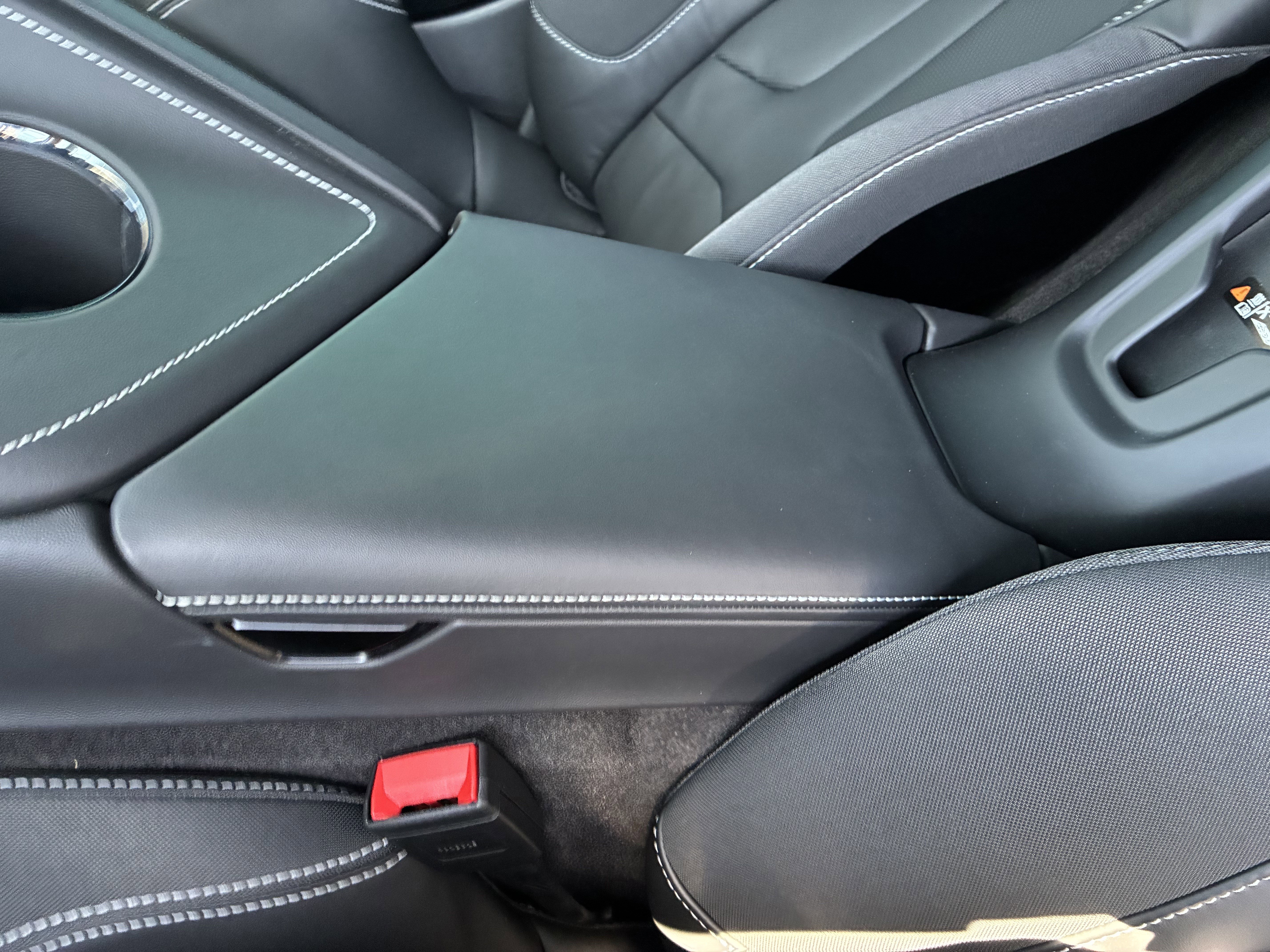 Used 2026 Chevrolet Corvette Stingray Premium Cpe w/ Z51 Performance Package image 31