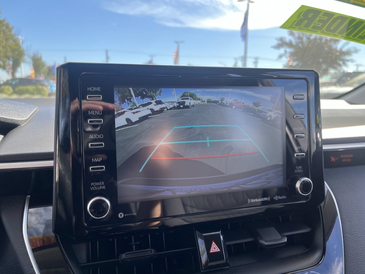 Used 2022 Toyota Corolla LE FWD image 13