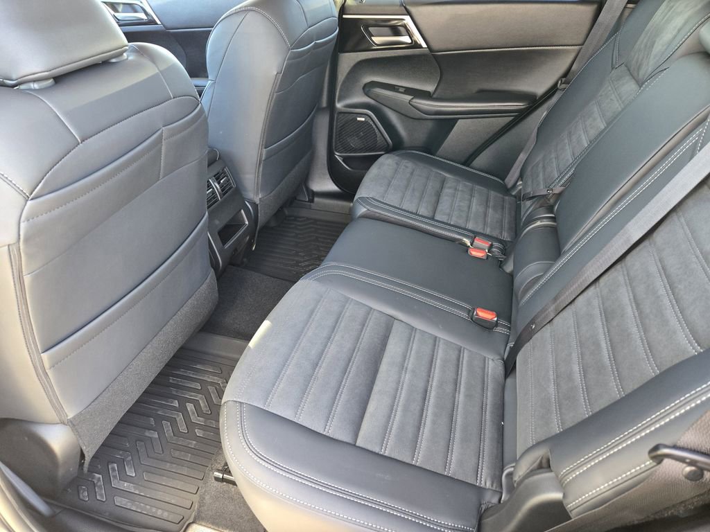 New 2026 Mitsubishi Outlander Trail Edition image 22
