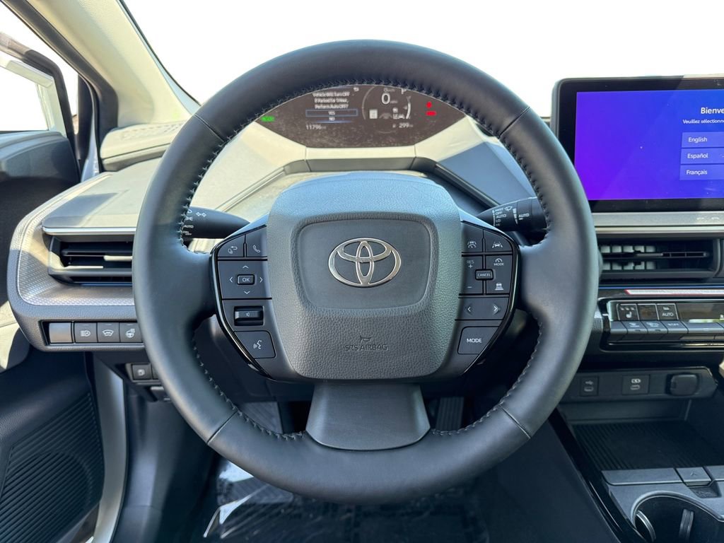 Used 2023 Toyota Prius XLE FWD image 12