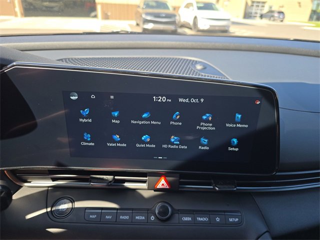 New 2025 Hyundai Elantra SEL image 16