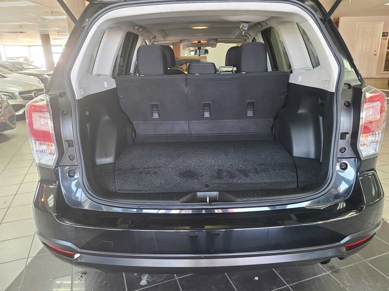 Used 2018 Subaru Forester 2.5i Premium AWD/4WD image 18