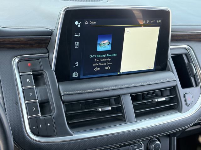 Used 2023 Chevrolet Suburban Premier image 13