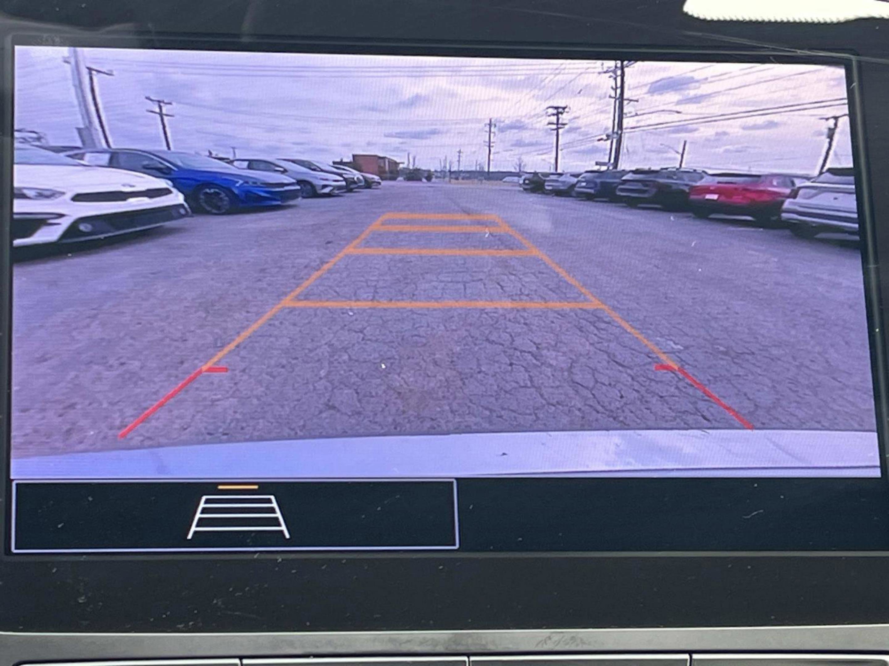 Used 2023 Chevrolet Malibu LT image 36