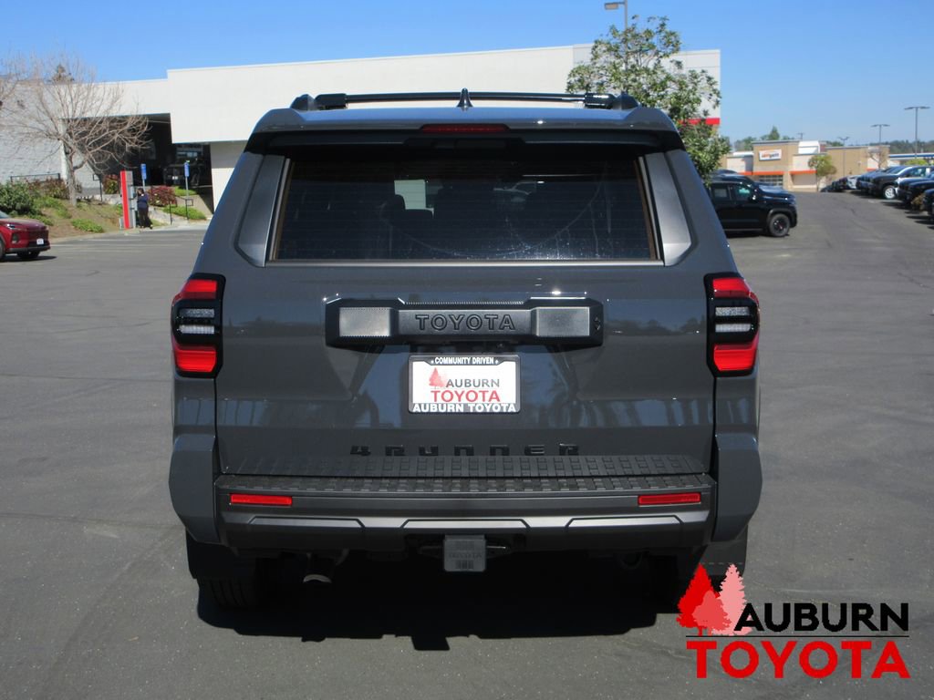 New 2026 Toyota 4Runner SR5 image 4