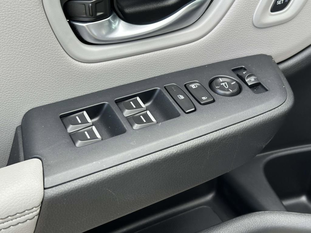 Certified 2023 Honda Pilot EX-L image 15