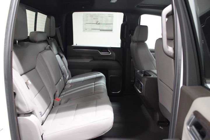 New 2025 GMC Sierra 2500 SLT w/ SLT Premium Package image 46